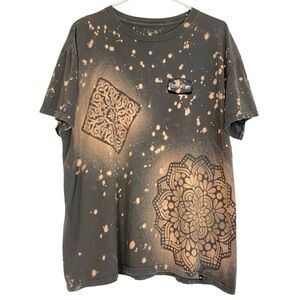 Quicksilver Tee Tshirt Mens Size XL Unisex Crewneck Short Sleeve Upcycled Gray